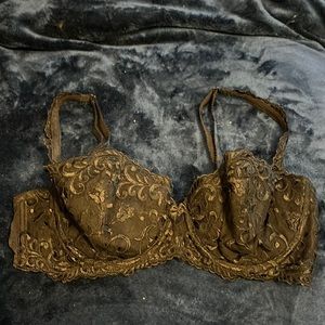 Black bra new without tags!